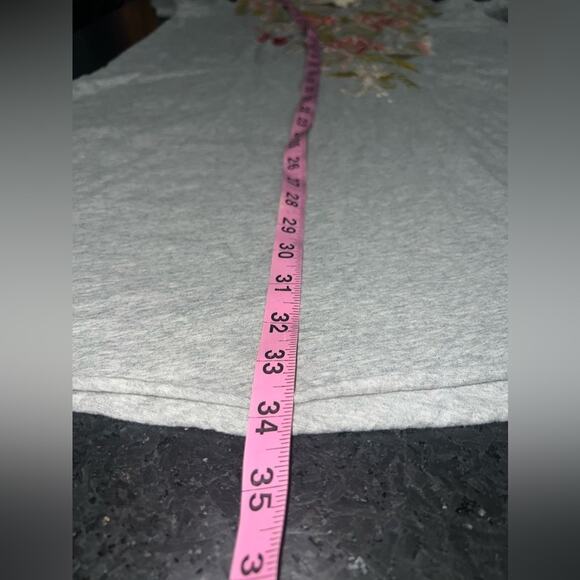 NEW JOHNNY WAS GREY EMBROIDERED FLORAL CECILE COLD SHOULDER TUNIC SZ SMALL - Picture 9 of 10